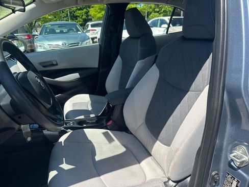 Used 2022 Toyota Corolla LE FWD image 14