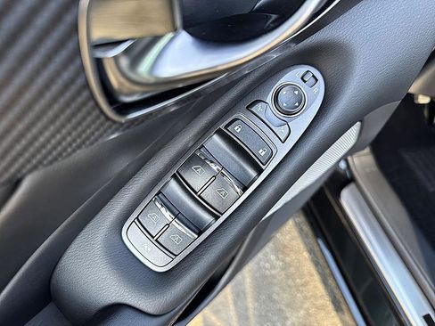 Used 2023 INFINITI Q50 Red Sport 400 w/ Black Opal Edition image 10