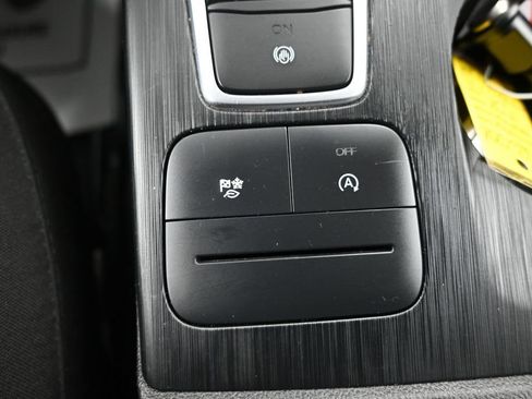 Used 2024 Ford Escape Active AWD/4WD image 24