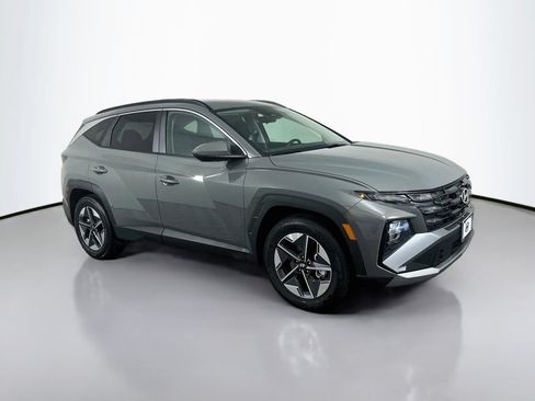 New 2026 Hyundai Tucson SEL FWD image 3