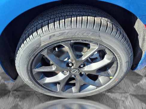 New 2026 Chrysler Pacifica Limited image 18