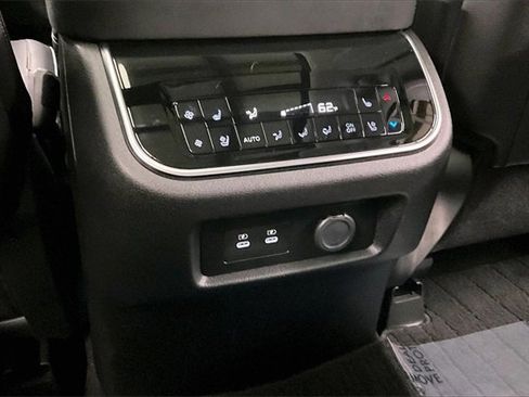 Used 2025 INFINITI QX80 Sensory w/ Exterior Package image 32