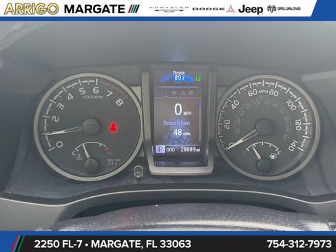 Used 2022 Toyota Tacoma TRD Off-Road w/ Technology Package RWD image 21