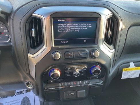 Used 2019 Chevrolet Silverado 1500 LT w/ All-Star Edition image 17