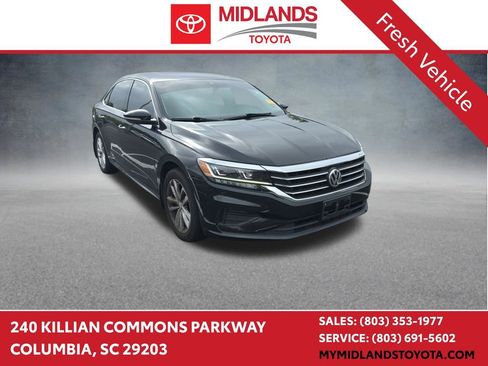 Used 2020 Volkswagen Passat 2.0T SE FWD image 1