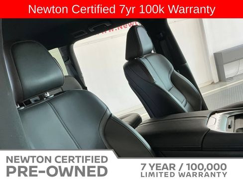 Used 2025 Nissan Armada SL w/ Captain's Chari Seat Package RWD image 23
