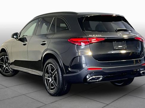 New 2026 Mercedes-Benz GLC 300 4MATIC image 3