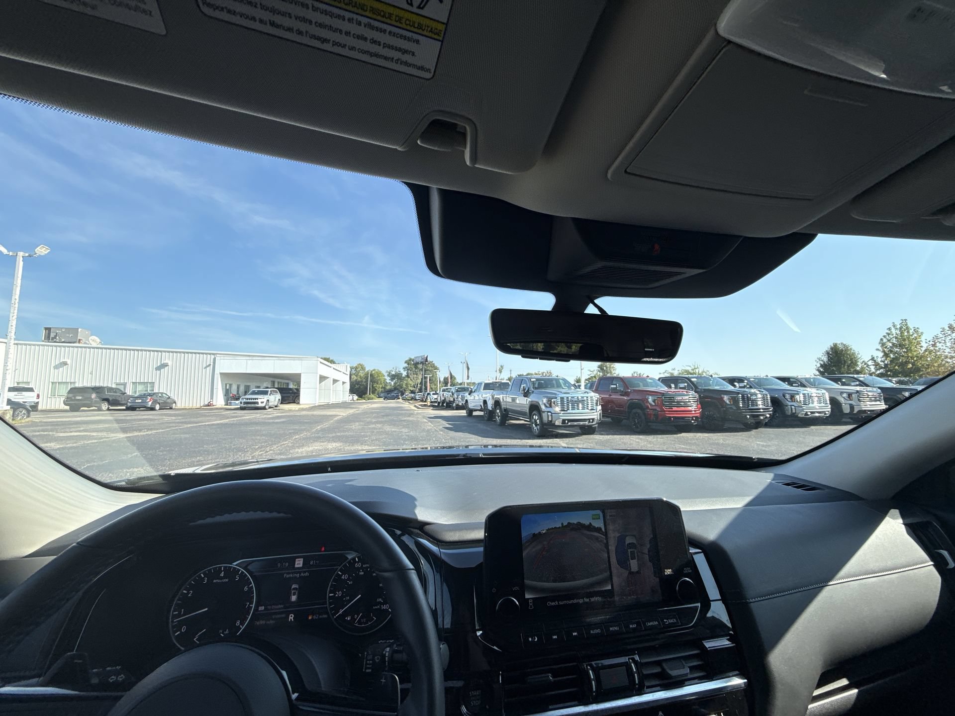 Used 2025 Nissan Pathfinder SL FWD image 27