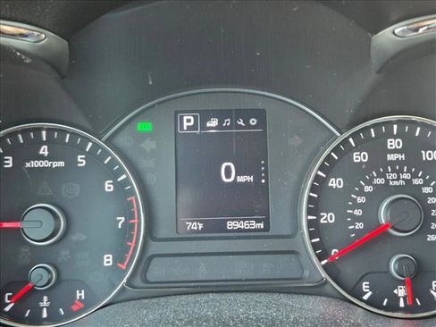 Used 2017 Kia Forte EX FWD image 10