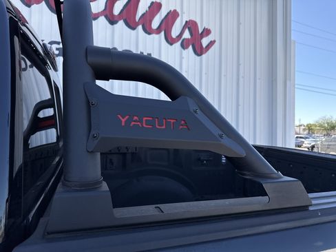 Used 2018 Ford F150 Platinum w/ Equipment Group 701A Luxury image 12