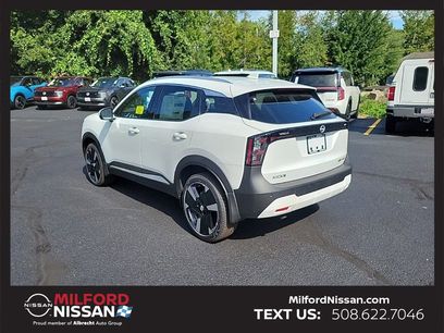 Used 2025 Nissan Kicks SR