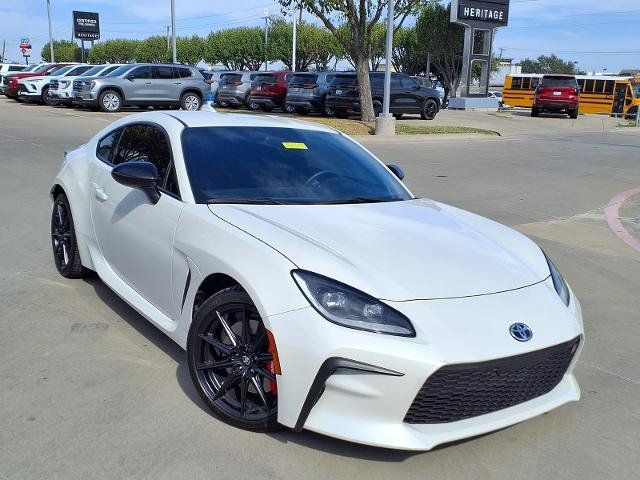 Used 2025 Toyota GR86 Premium w/ Performance Package RWD image 1