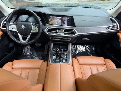 Used 2022 BMW X7 xDrive40i w/ Premium Package AWD/4WD image 41