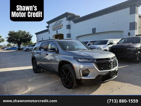 Used 2023 Chevrolet Traverse Premier w/ Redline Edition FWD image 1