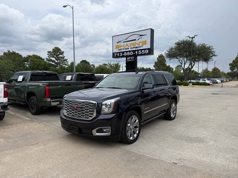 Used 2018 GMC Yukon Denali w/ Open Road Package AWD/4WD image 3
