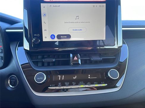 Used 2025 Toyota Corolla image 27