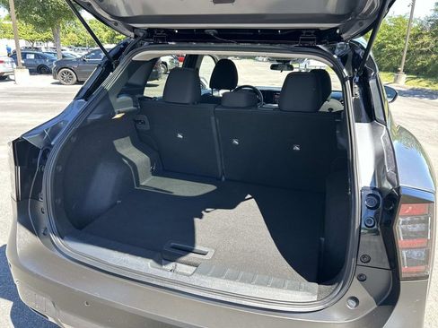 Used 2025 Nissan Kicks SV FWD image 13