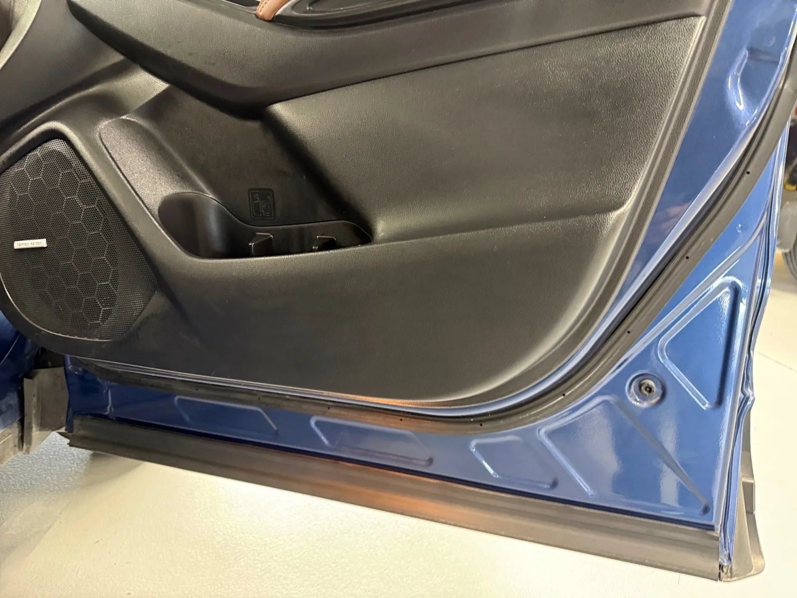 Used 2019 Subaru Ascent Touring AWD/4WD image 41