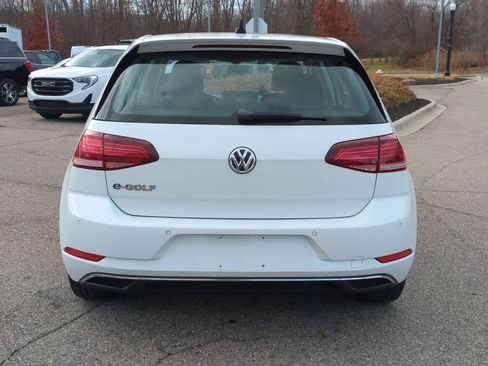 Used 2017 Volkswagen e-Golf SEL Premium image 7