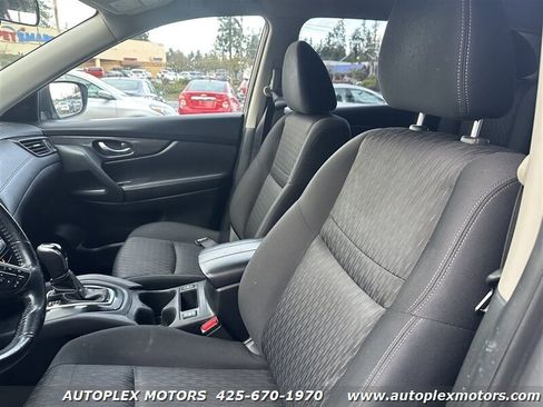 Used 2020 Nissan Rogue SV AWD/4WD image 22