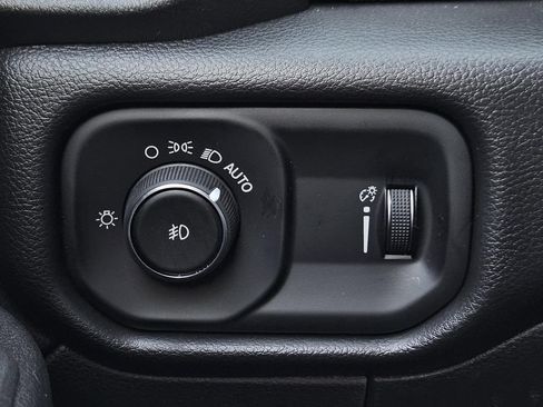 New 2026 RAM 4500 Tradesman w/ Chrome Appearance Group AWD/4WD image 37