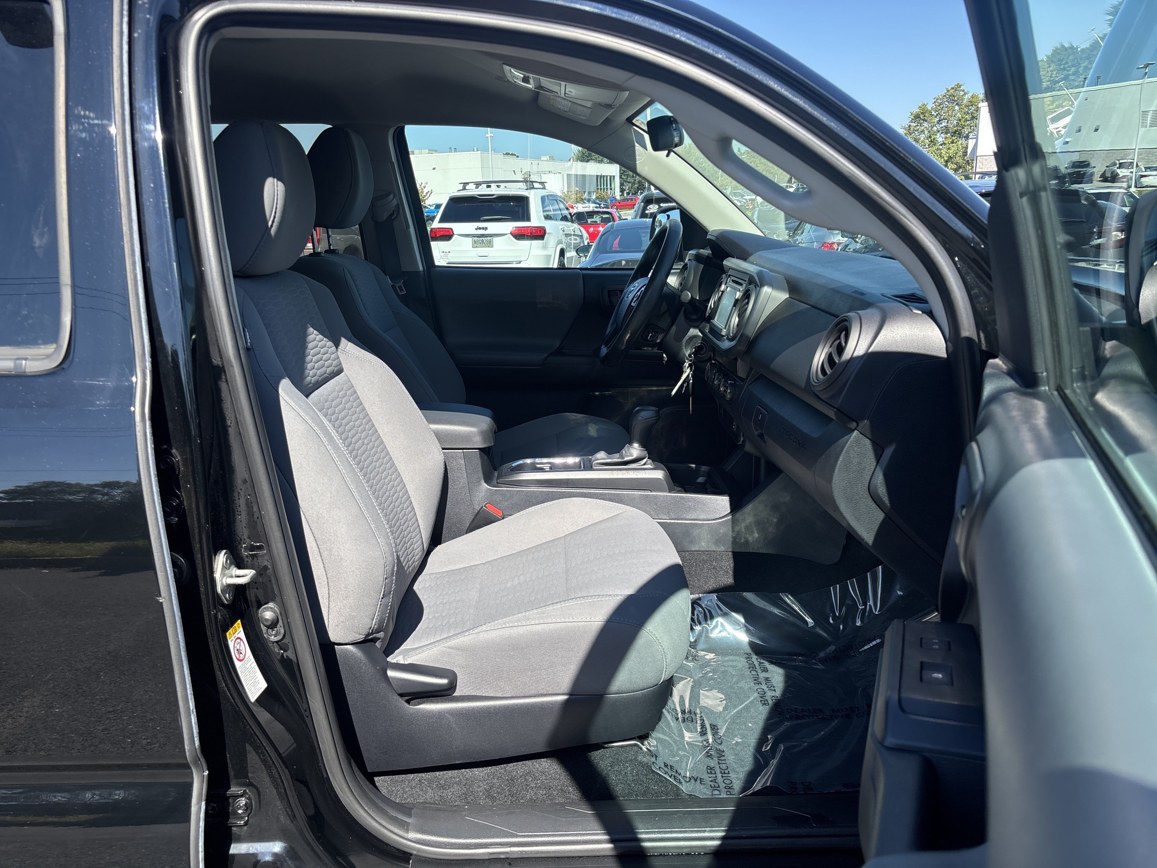 Used 2019 Toyota Tacoma SR w/ SR Convenience Package AWD/4WD image 24
