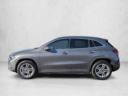 Used 2021 Mercedes-Benz GLA 250 4MATIC image 9