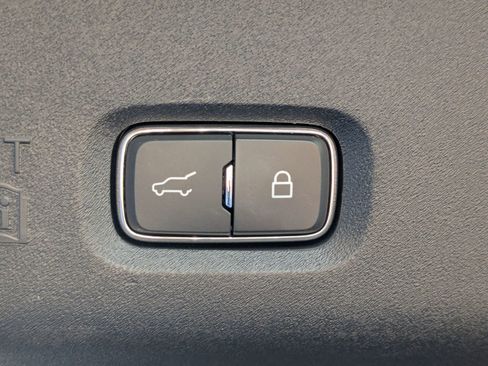 Certified 2025 Ford Expedition Max Active image 15