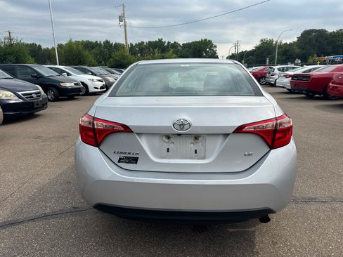 Used 2019 Toyota Corolla LE FWD image 6