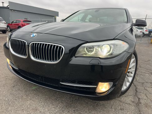 Used 2011 BMW 535i 4dr Sdn 535i RWD image 2