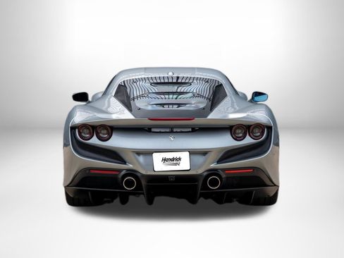 Used 2021 Ferrari F8 Tributo RWD image 6