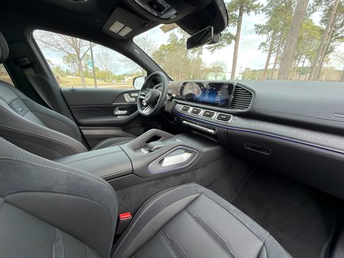 New 2026 Mercedes-Benz GLE 53 AMG 4MATIC Coupe image 19