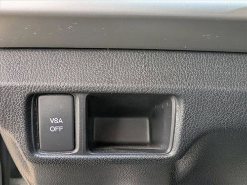 Used 2010 Honda Accord EX-L image 16