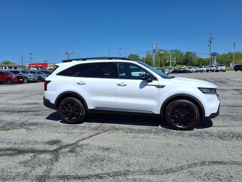 Used 2023 Kia Sorento S w/ Panoramic Sunroof Package AWD/4WD image 15