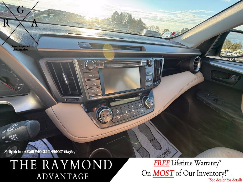 Used 2013 Toyota RAV4 XLE AWD/4WD image 17