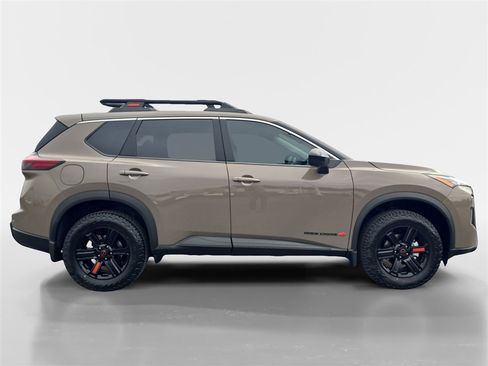 New 2026 Nissan Rogue Rock Creek image 6