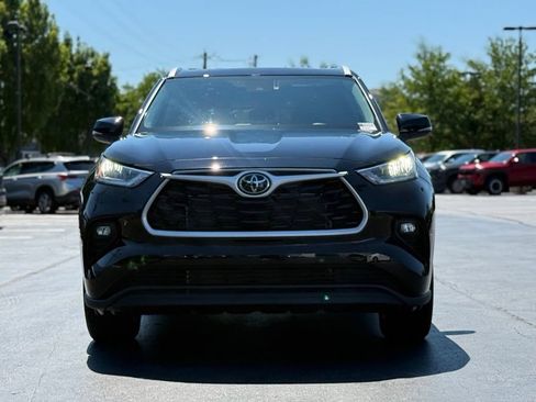 Used 2026 Toyota Highlander XLE AWD/4WD image 13
