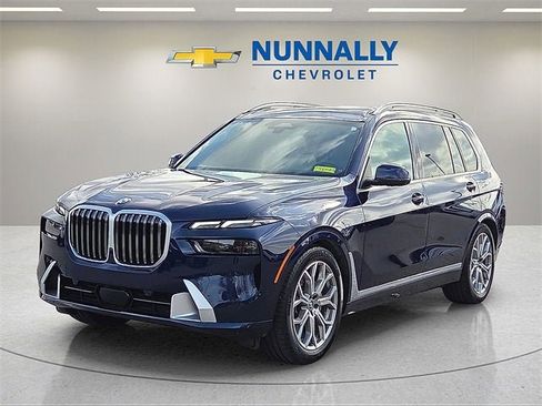 Used 2025 BMW X7 xDrive40i w/ Executive Package image 1