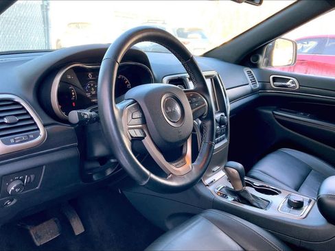 Used 2016 Jeep Grand Cherokee Limited image 18