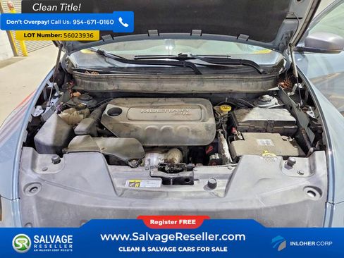 Used 2015 Jeep Cherokee Trailhawk w/ Comfort/Convenience Group AWD/4WD image 16