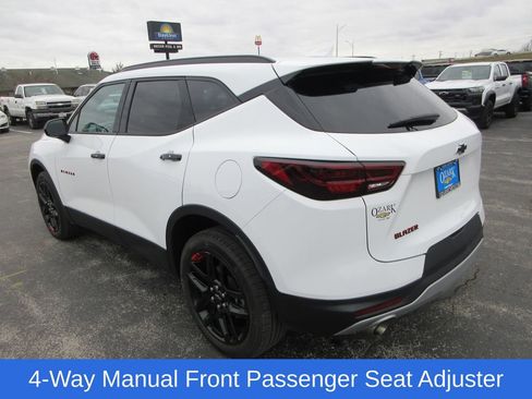 Used 2024 Chevrolet Blazer LT w/ Redline Edition image 3