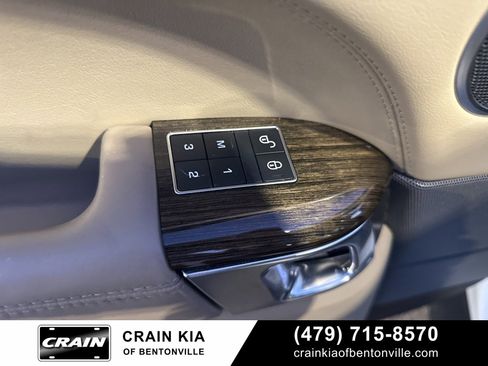 Used 2016 Land Rover Range Rover Sport HSE image 13