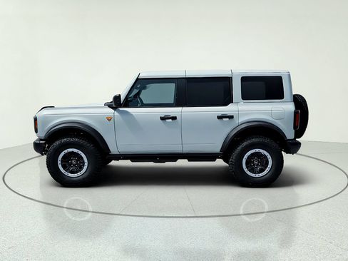 New 2026 Ford Bronco Badlands AWD/4WD image 4