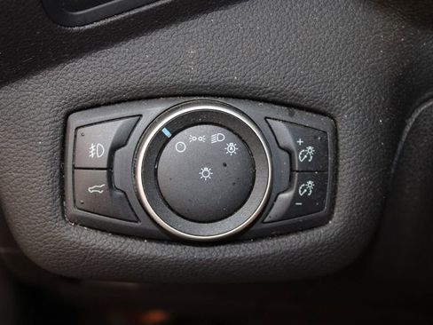 Used 2018 Ford Escape SE image 27