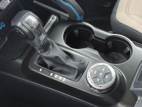 Used 2022 Ford Bronco Wildtrak image 23