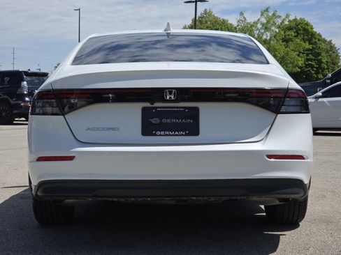 Used 2024 Honda Accord EX image 19