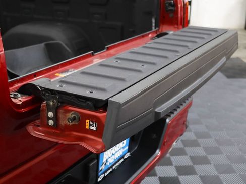 Certified 2024 GMC Sierra 1500 Denali AWD/4WD image 40