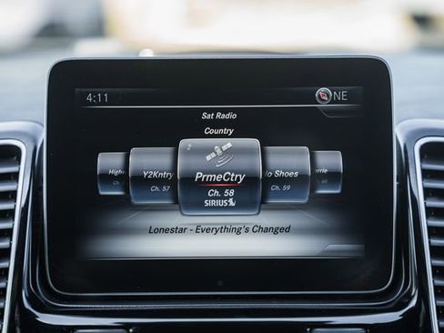 Used 2018 Mercedes-Benz GLE 350 4MATIC image 23