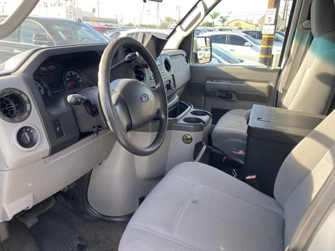 Used 2013 Ford E-150 and Econoline 150 w/ PWR Group image 11