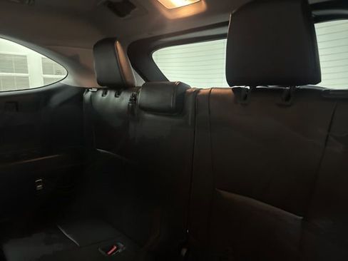 Used 2022 Toyota Highlander XLE image 20